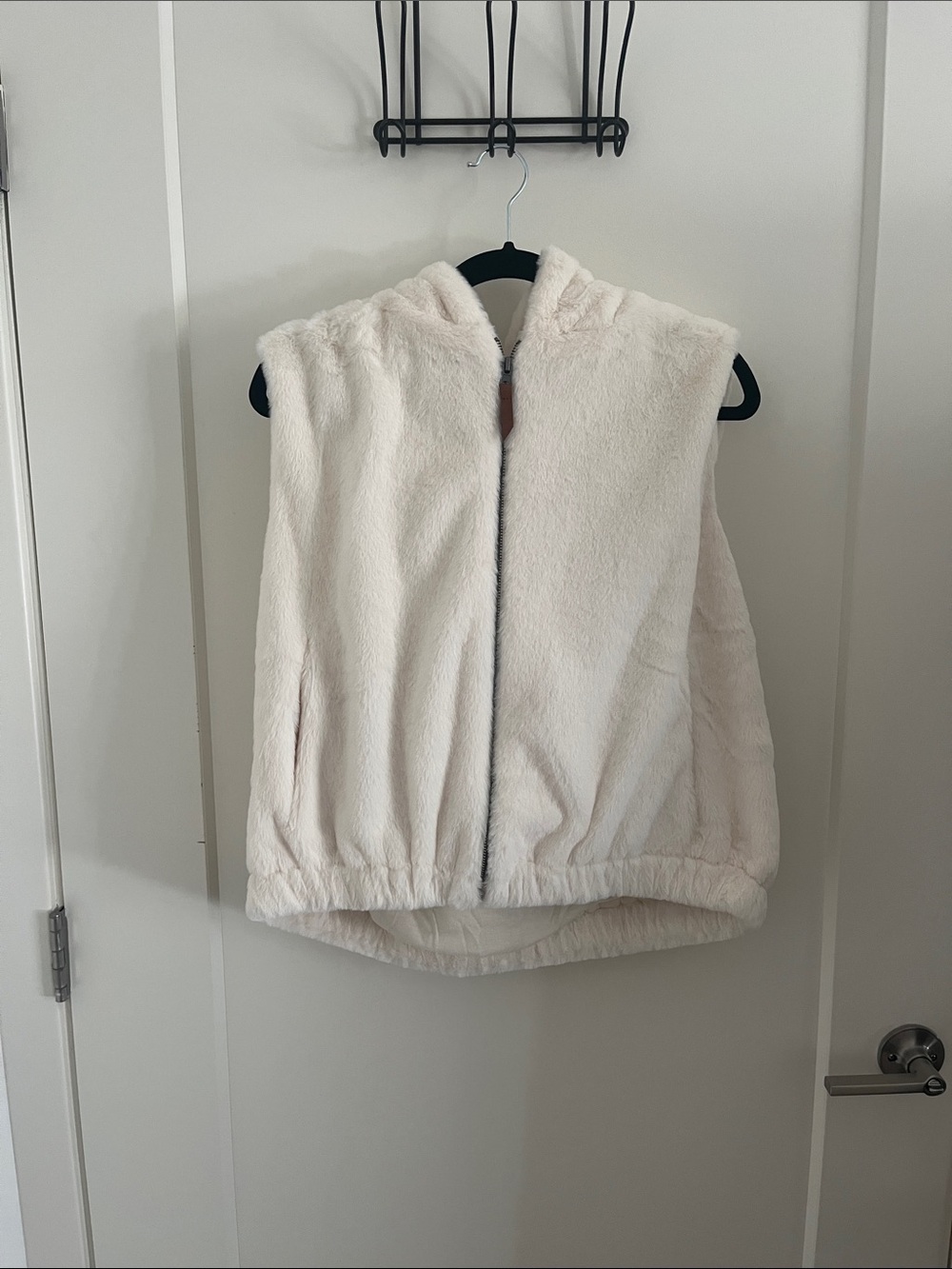 White / Cream Faux-Fur Hooded Vest - Soft Zip Front